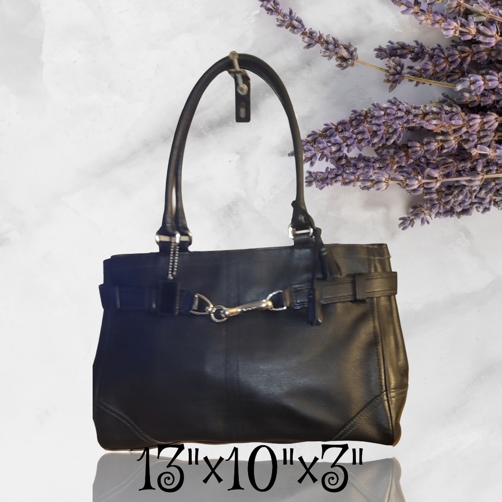 Coach black leather shoulder bag